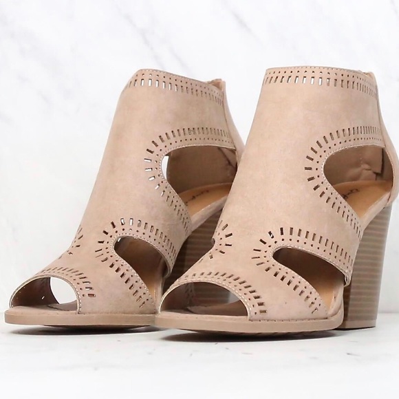 shop hearts Shoes - Talk around town booties nwot